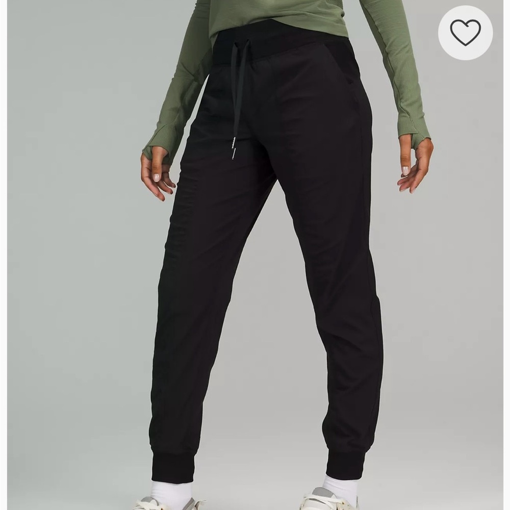 LULULEMON Dance Studio Joggers